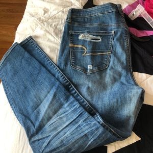 High wasted, super stretch, American Eagle jean 12